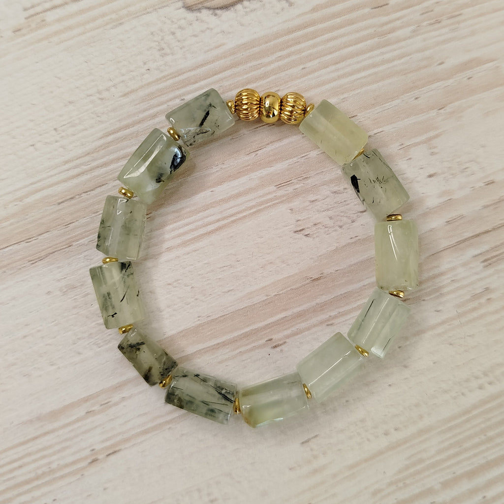 Pulsera Prehnita Hesya | Claridad mental · Sanación emocional ·  Conexión espiritual