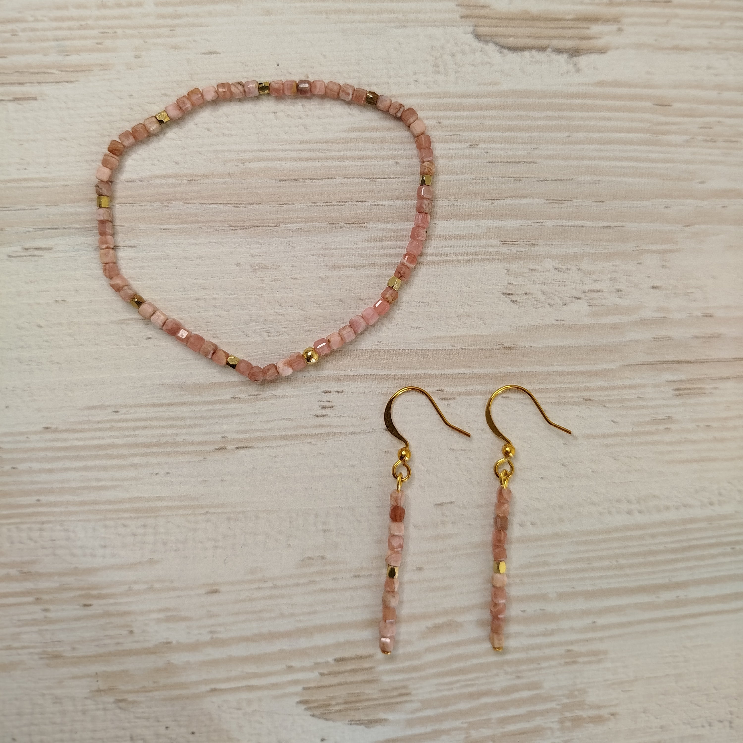 Pendientes largos Rhoamira - Rodocrosita para amor y sanación emocional