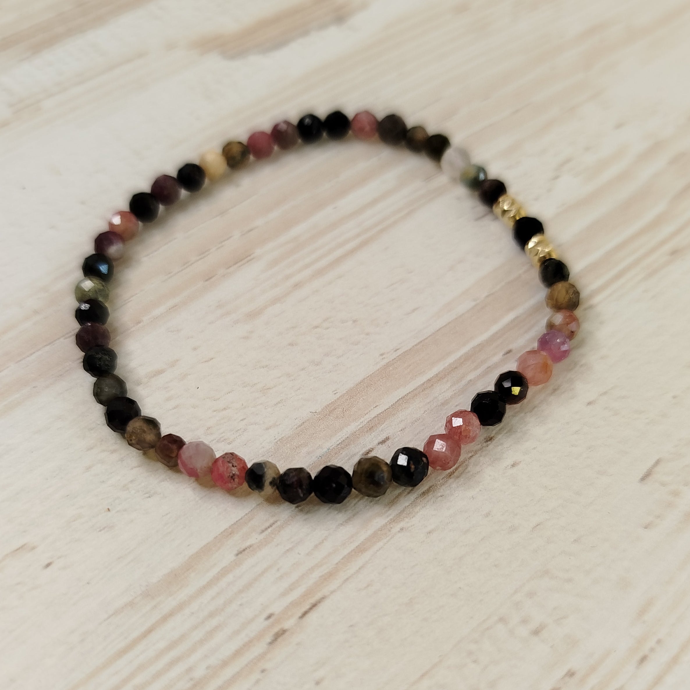 Pulsera Rakshina • Turmalina para protección y limpieza