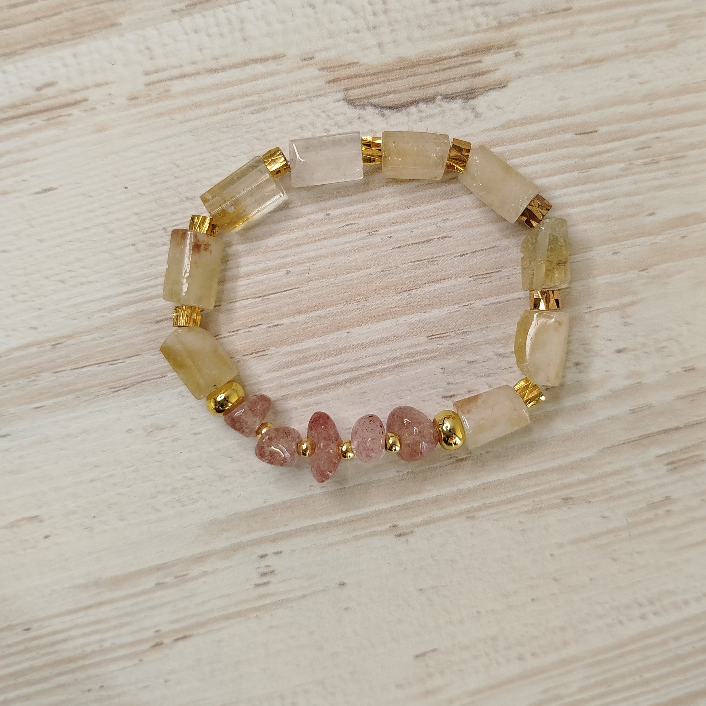 Pulsera Kira · Citrino y Cuarzo fresa para limpieza, motivación vital y creatividad