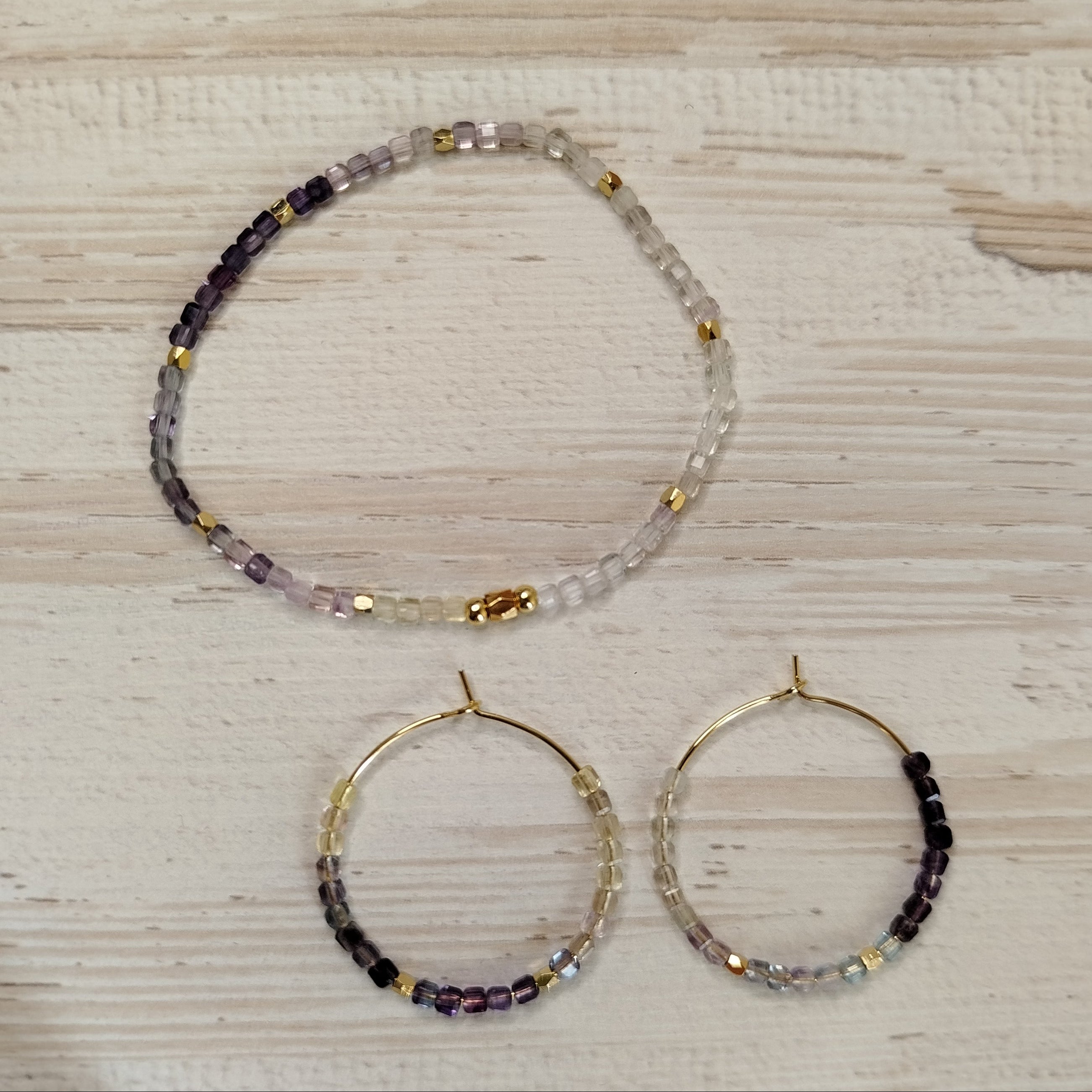 Pendientes de aro Silforha – Fluorita para limpieza y protección