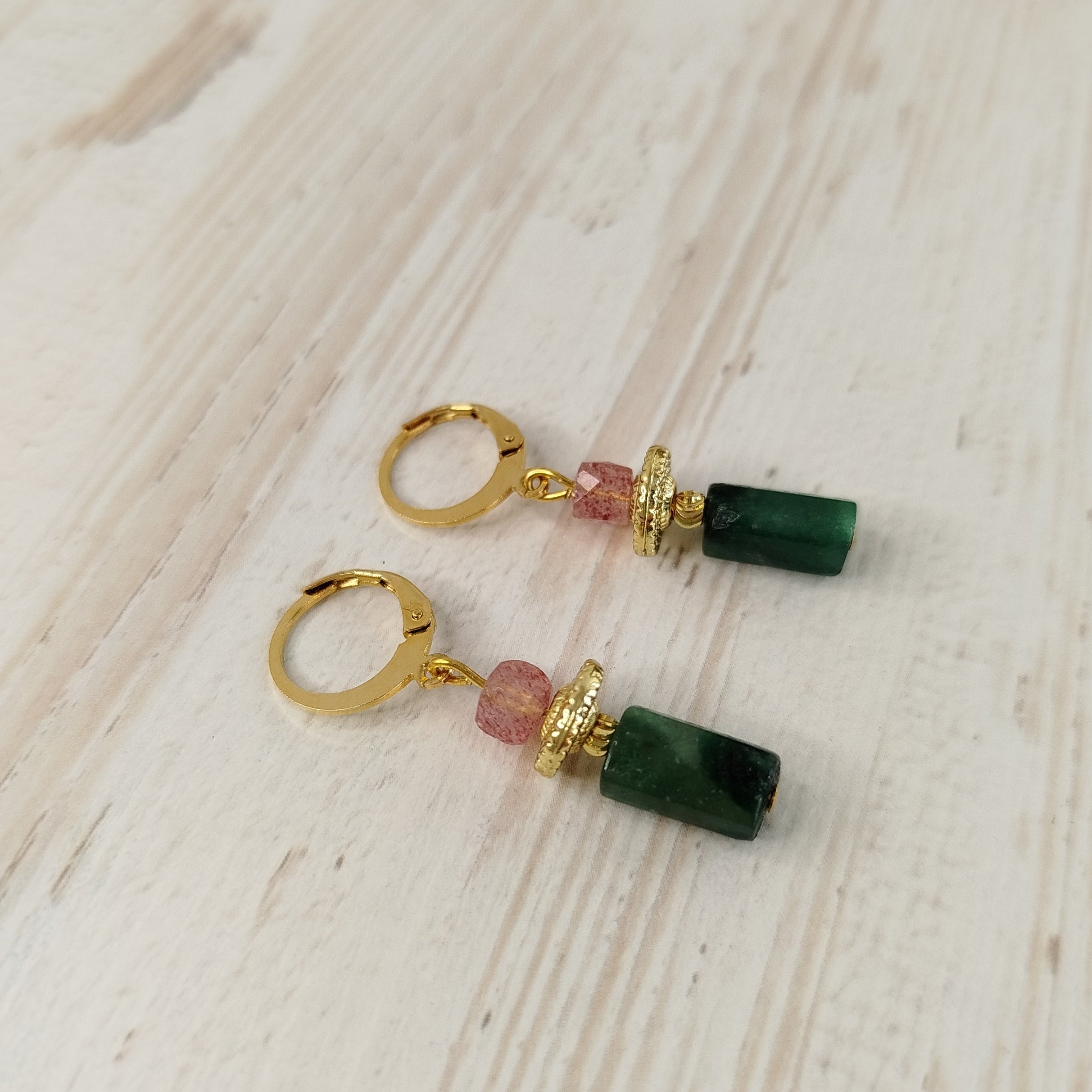 Pendientes Emeryselle - Esmeralda y cuarzo fresa para amor, sanación y sabiduría