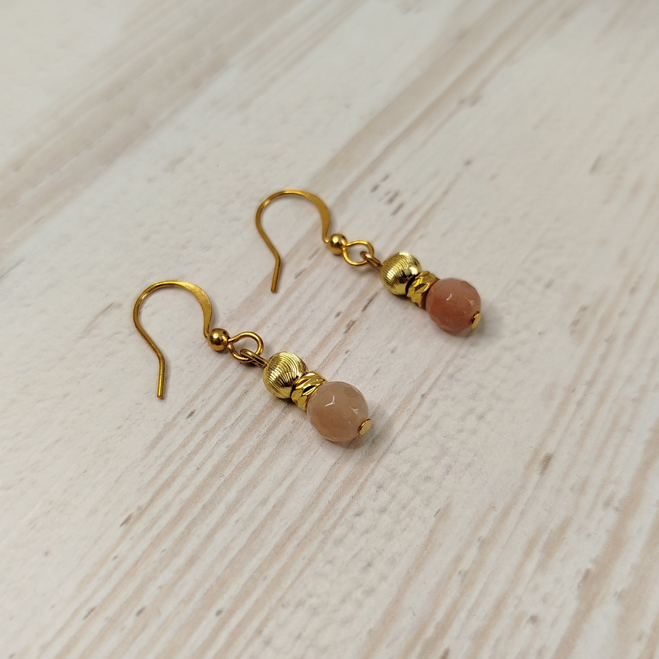 Pendientes Aurivelle - Piedra Sol para alegría y autoestima