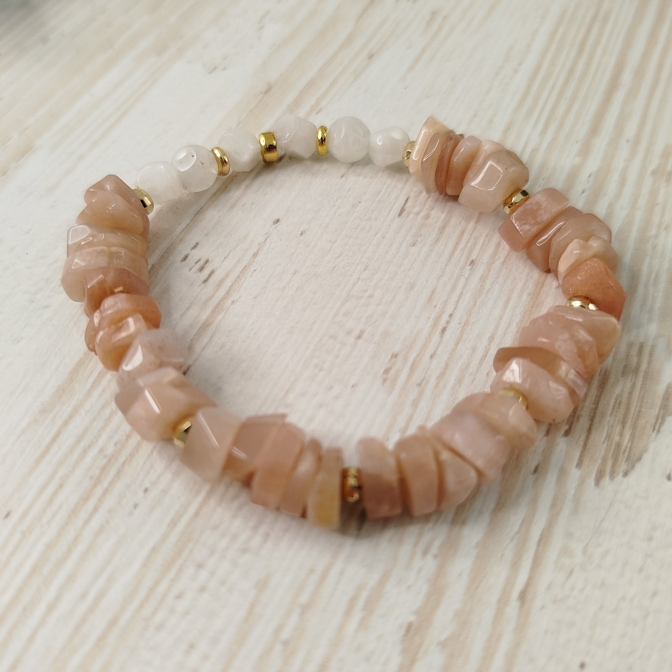 Pulsera Aithara · Piedra Sol y Labradorita para motivación, intuición y protección