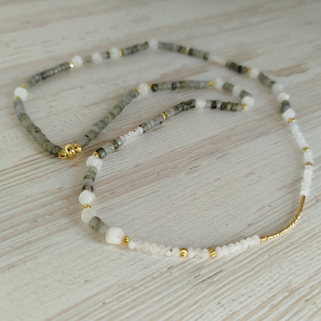 Collar Thaloréa - Labradorita para protección, limpieza y conexión espiritual