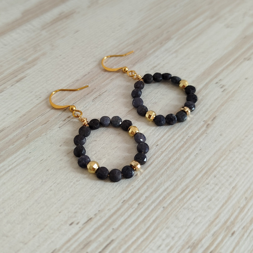 Pendientes Sofra · Zafiro para calma y comunicación