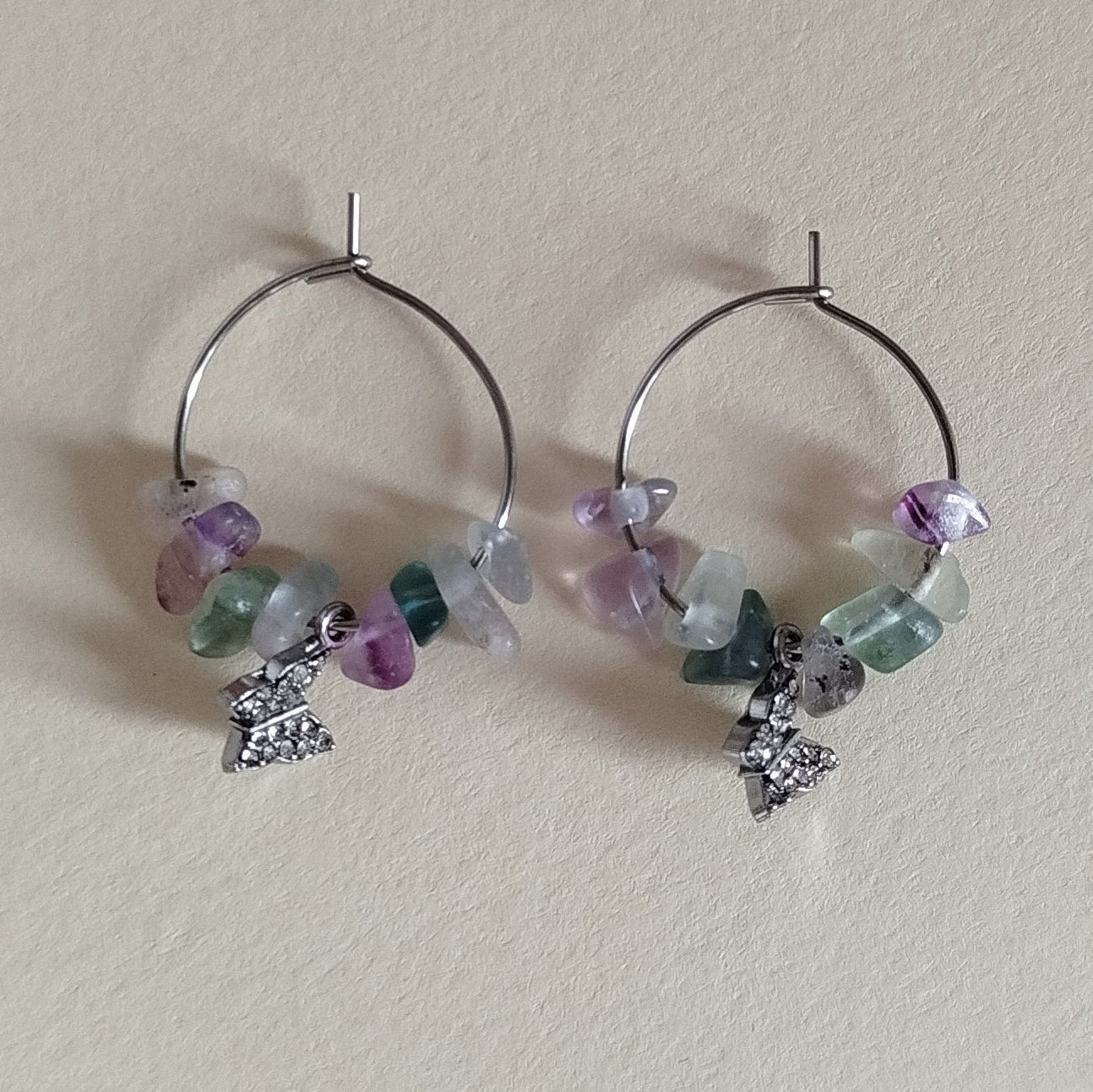 Pendientes Syke · Fluorita para limpieza y protección