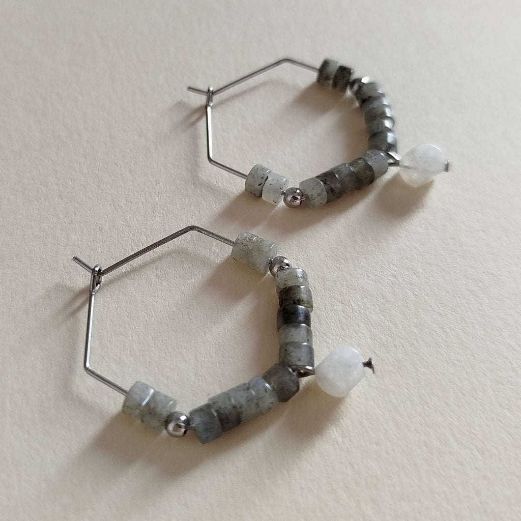 Pendientes Azora · Labradorita para protección, calma y conexión espiritual