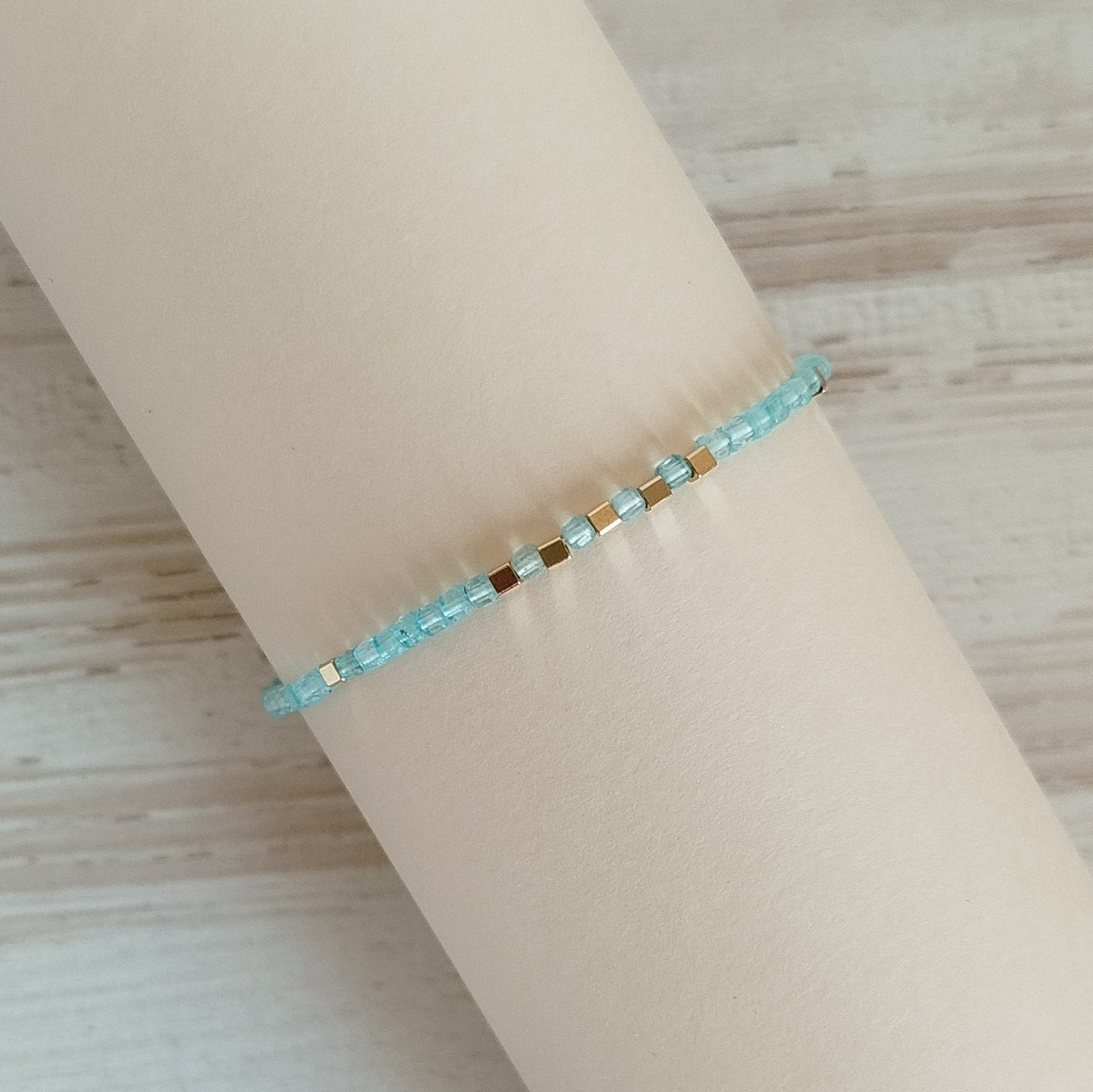 Pulsera topacio Medha | Comunicación · Claridad mental · Intuición